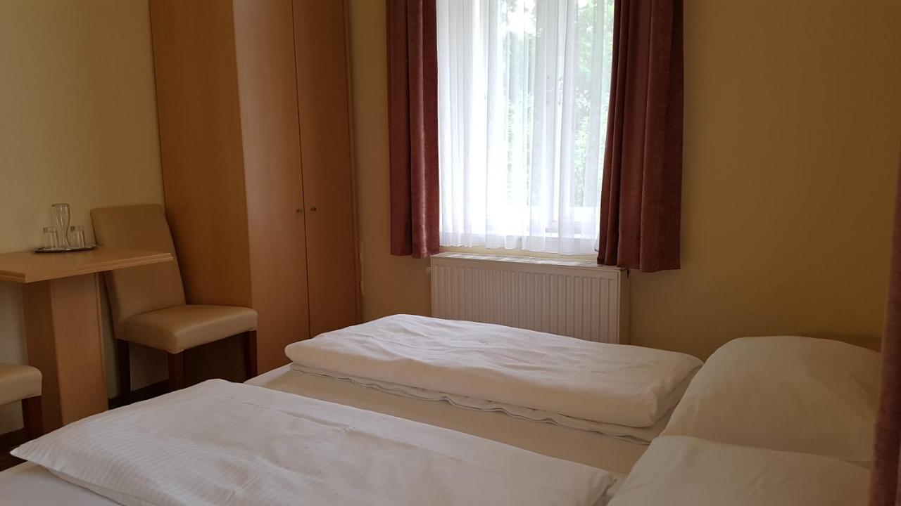 Pension Villa Inge Μπάντεν Εξωτερικό φωτογραφία